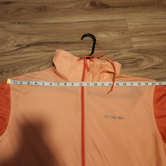 Columbia Color Block Windbreaker - Picture 7 of 9